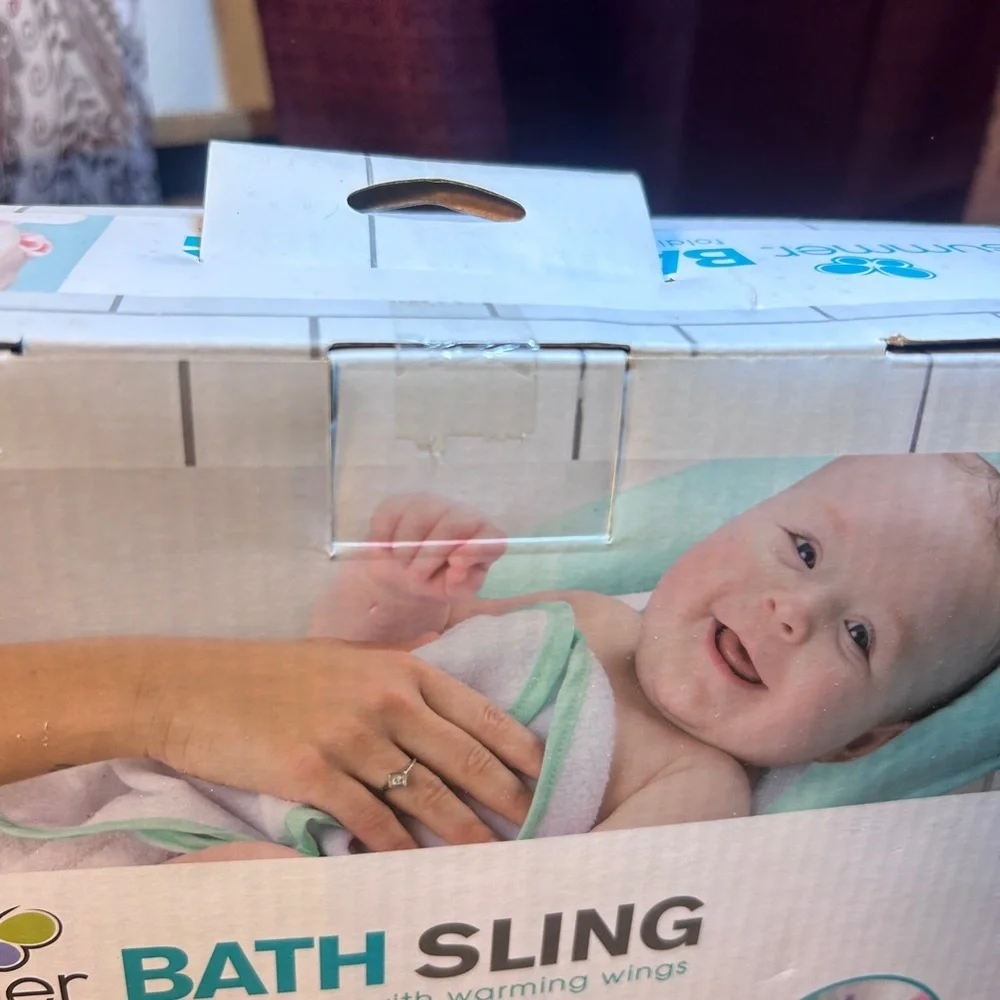 Summer Infant Bath Sling with Warming Wings